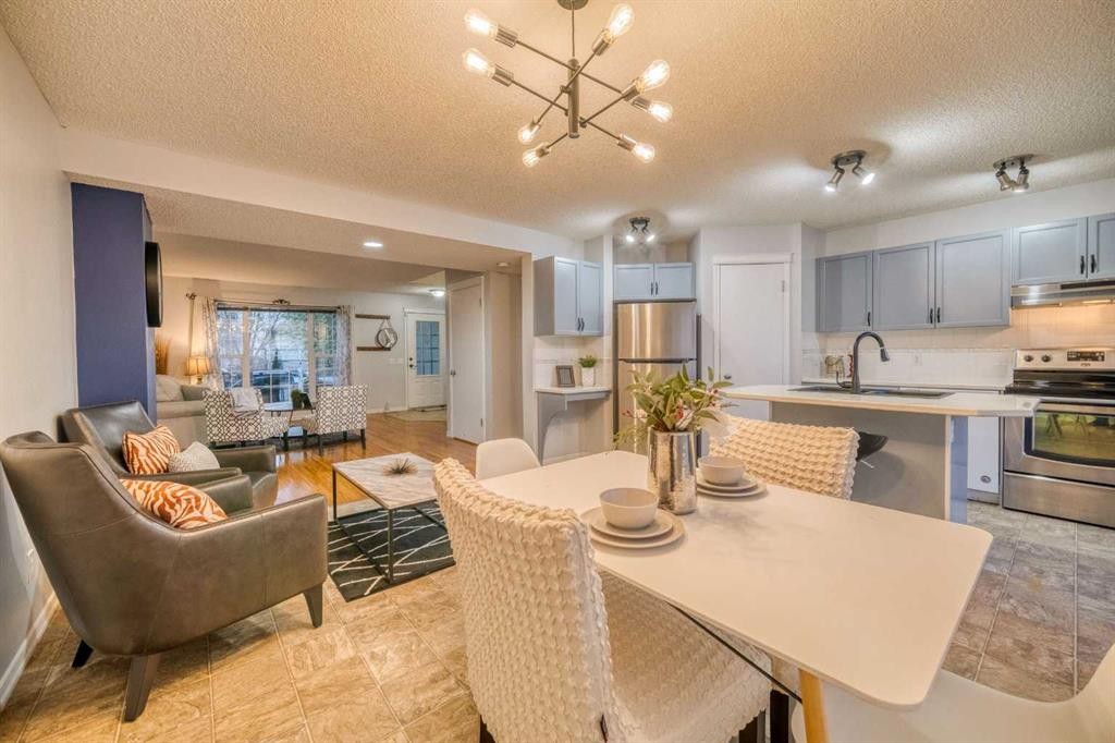 81 Prestwick Avenue Se, Calgary, AB - Indoor
