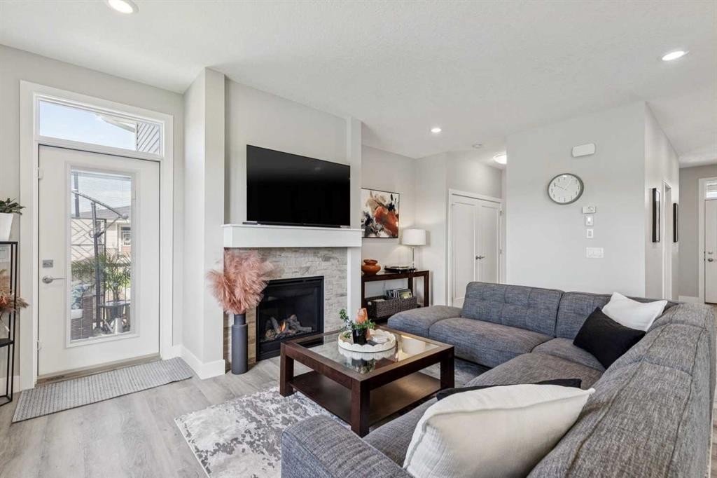 232-20 Silverado Crest Park Sw, Calgary, AB