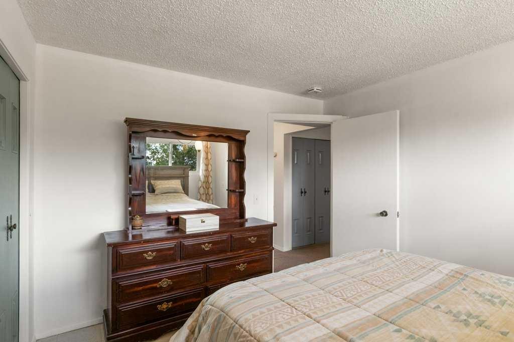 39 Maryvale Crescent Ne, Calgary, AB