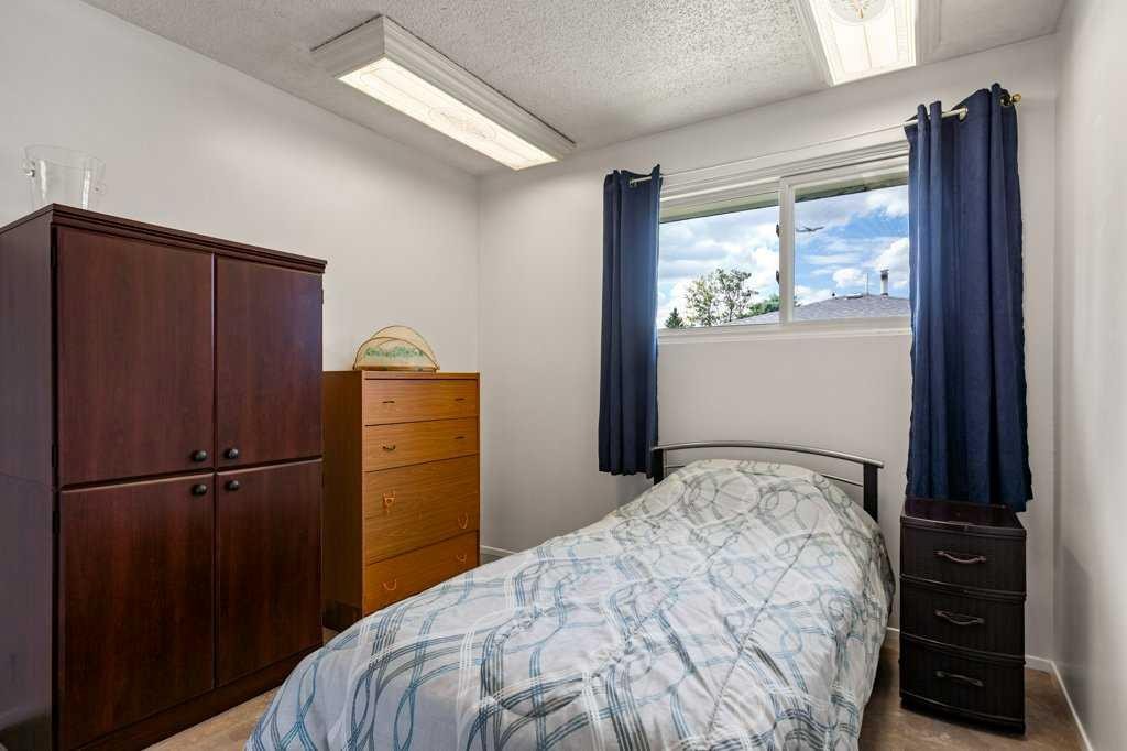 39 Maryvale Crescent Ne, Calgary, AB