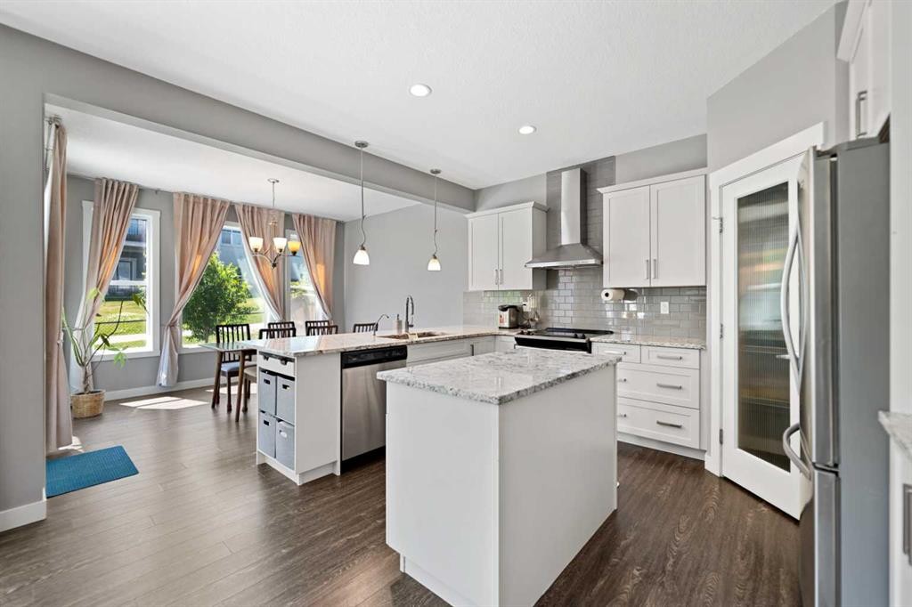 68 Nolanlake Point Nw, Calgary, AB - Indoor Photo Showing Kitchen With Stainless Steel Kitchen With Upgraded Kitchen