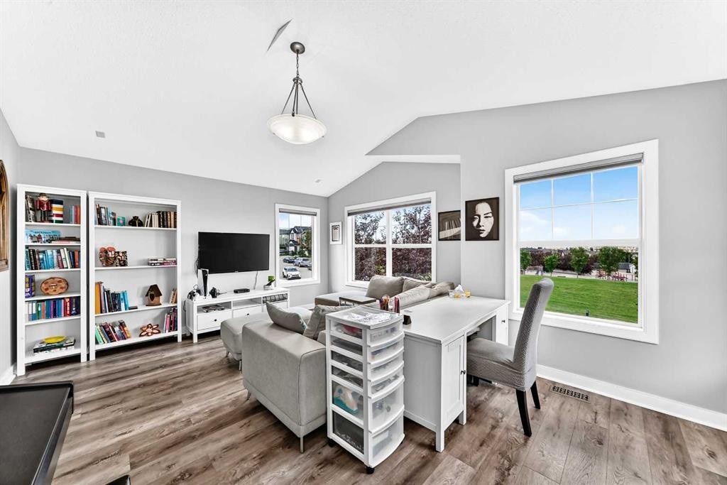 144 Pantego Close Nw, Calgary, AB - Indoor