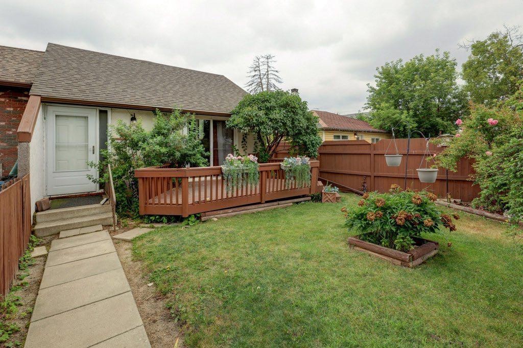 2009 41 Street Se, Calgary, AB - Outdoor With Deck Patio Veranda