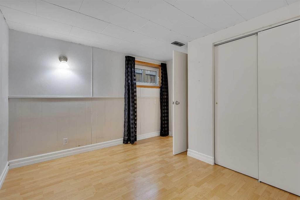 3324 Morley Crescent Nw, Calgary, AB - Indoor Photo Showing Other Room