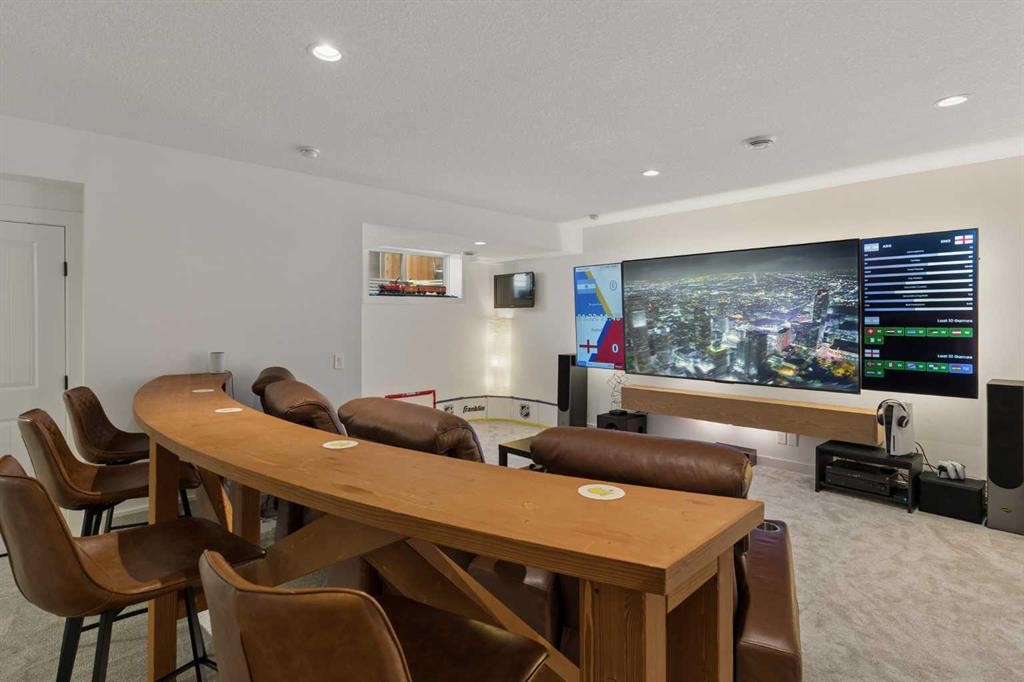203 Cranbrook Park Se, Calgary, AB - Indoor