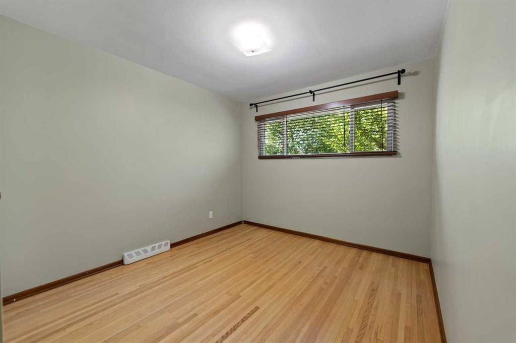 21 Roseview Drive Nw, Calgary, AB