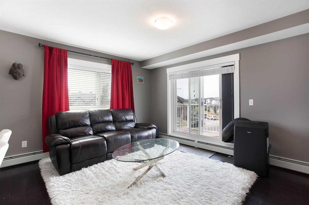 3302-302 Skyview Ranch Drive Ne, Calgary, AB - Indoor Photo Showing Living Room