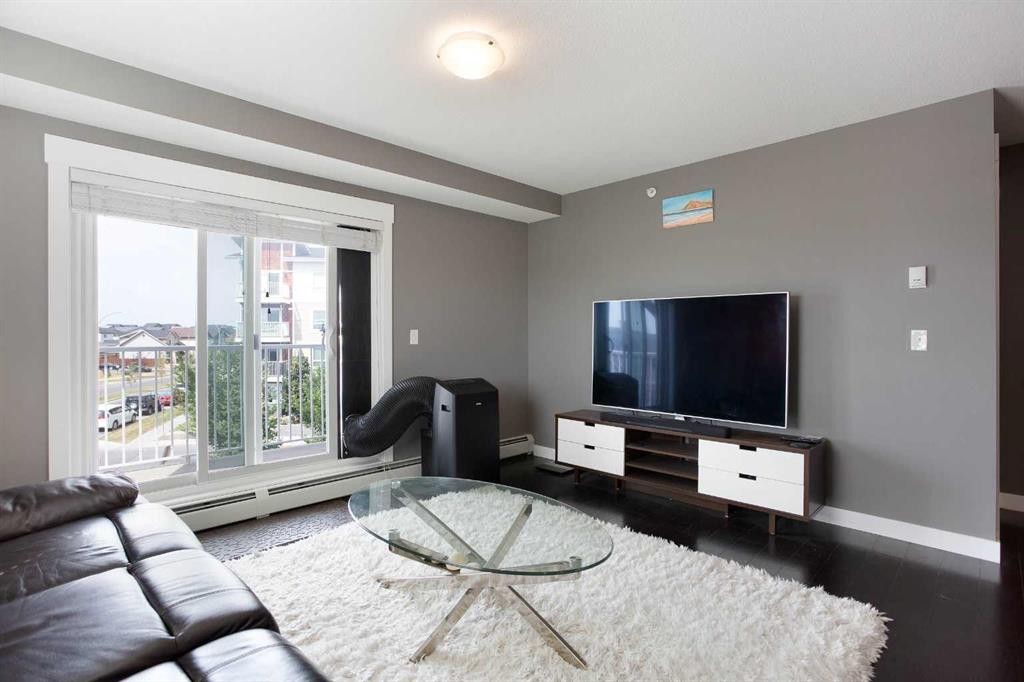 3302-302 Skyview Ranch Drive Ne, Calgary, AB - Indoor Photo Showing Living Room