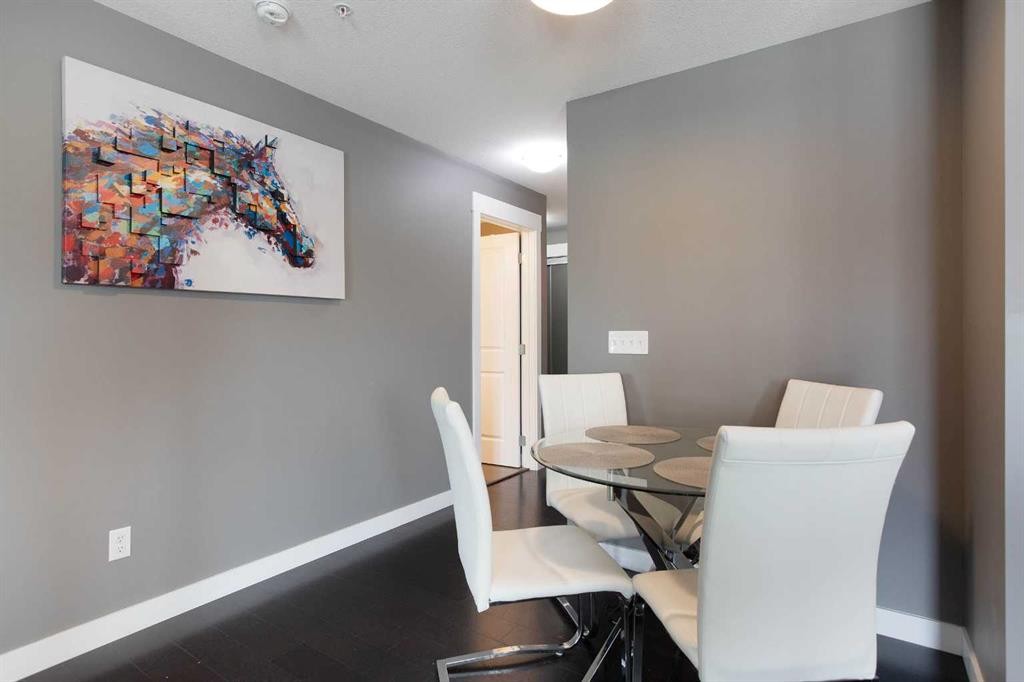 3302-302 Skyview Ranch Drive Ne, Calgary, AB - Indoor Photo Showing Dining Room