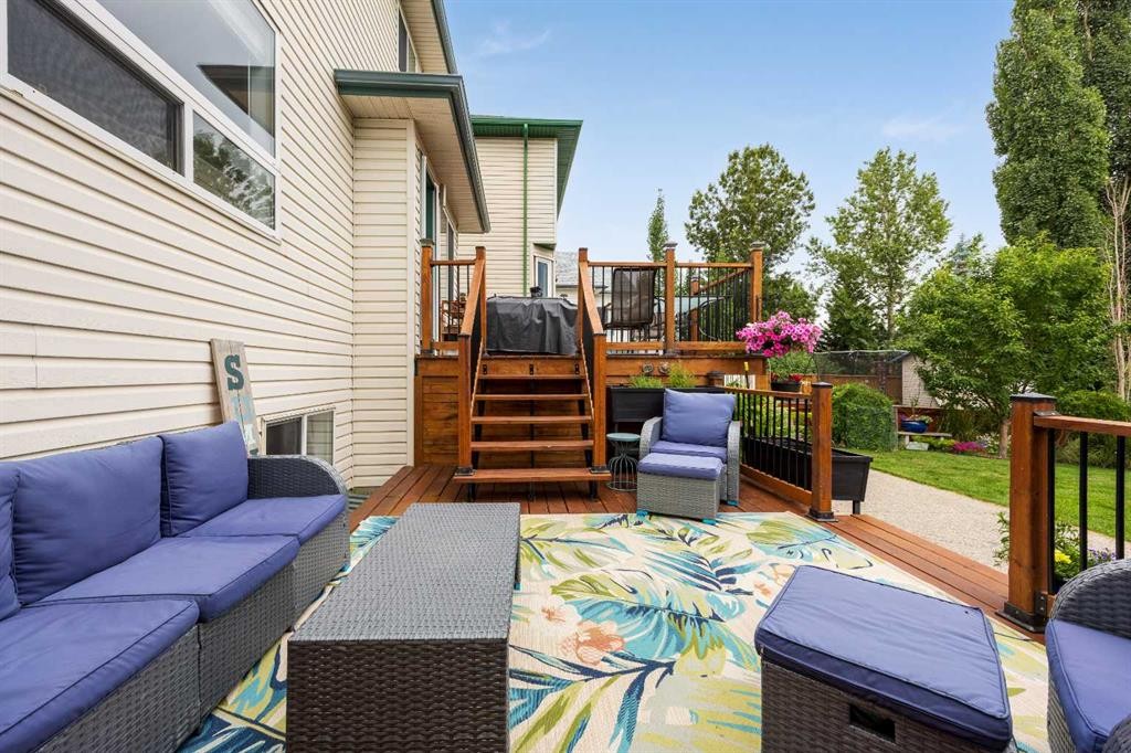 109 Hidden Valley Grove Nw, Calgary, AB - Outdoor With Deck Patio Veranda With Exterior