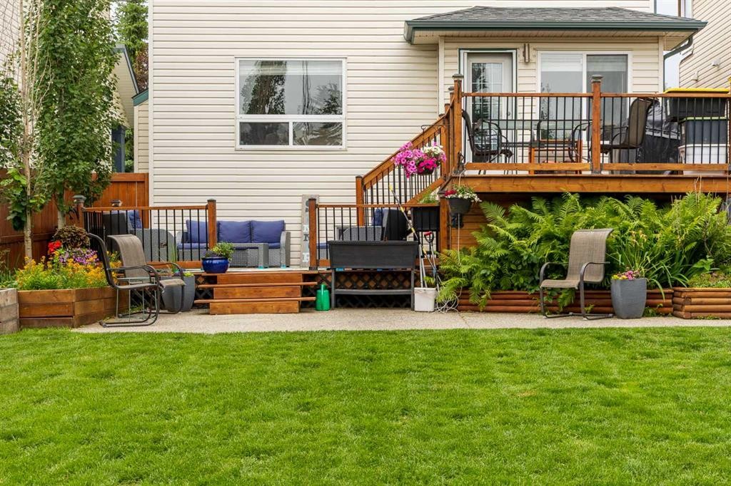 109 Hidden Valley Grove Nw, Calgary, AB - Outdoor With Deck Patio Veranda With Exterior