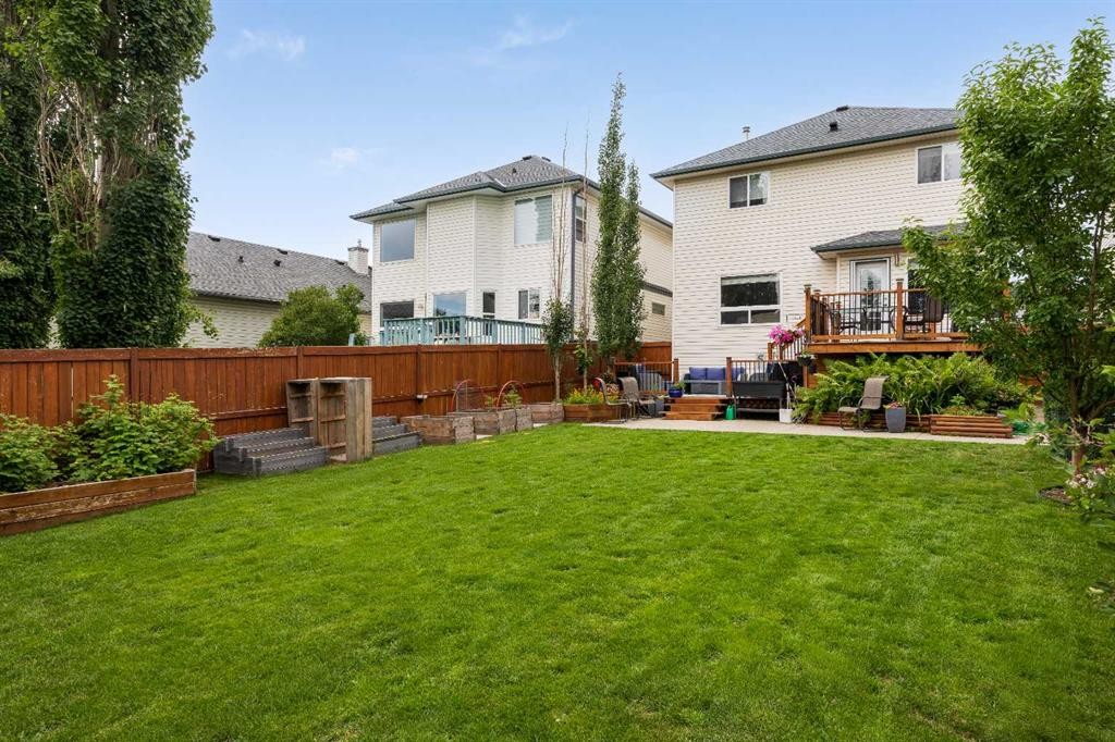 109 Hidden Valley Grove Nw, Calgary, AB - Outdoor With Deck Patio Veranda With Backyard With Exterior