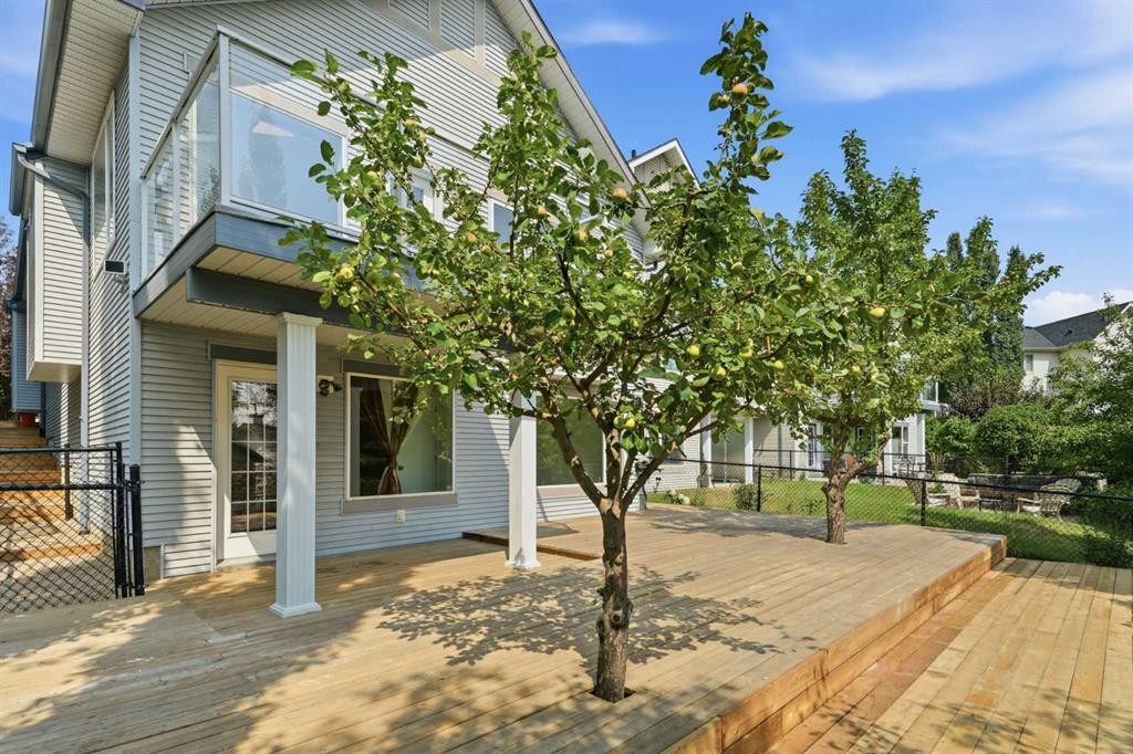 288 Springborough Way Sw, Calgary, AB - Outdoor With Deck Patio Veranda