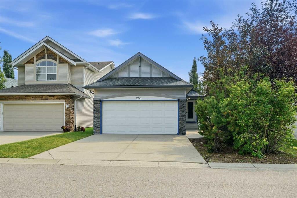 288 Springborough Way Sw, Calgary, AB - Outdoor