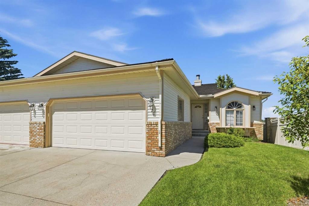 135 Shawnee Rise Sw, Calgary, AB - Outdoor