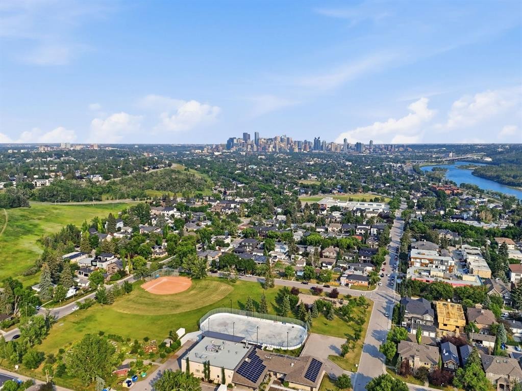 736 35 Street Nw, Calgary, AB - Outdoor With View