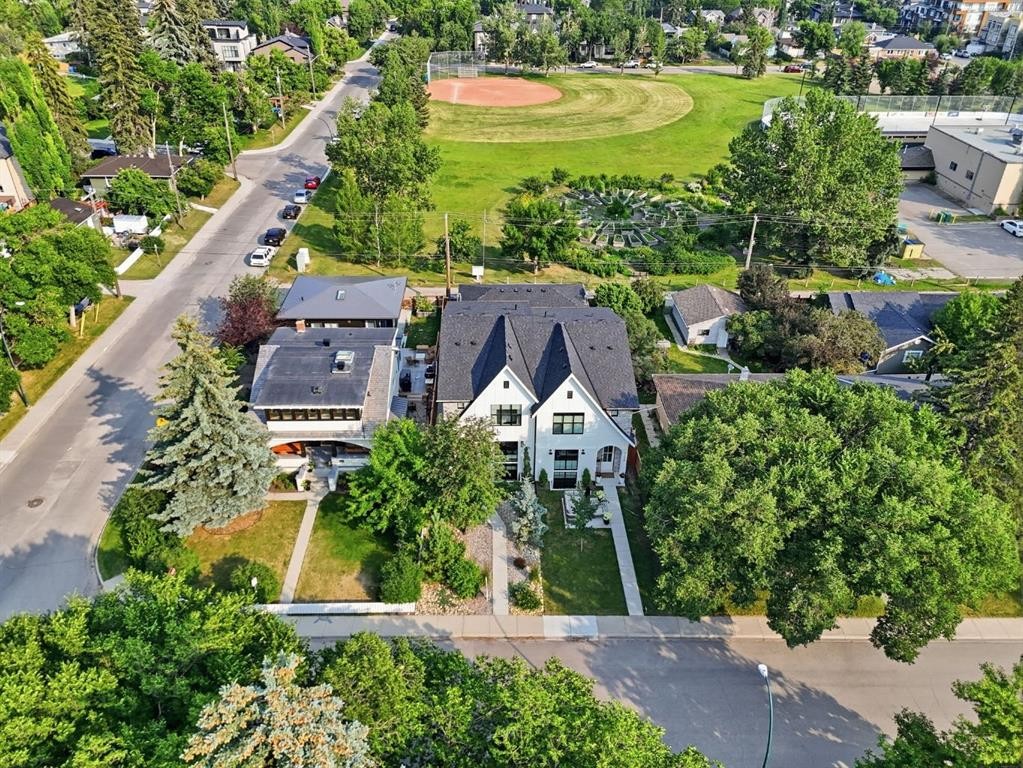 736 35 Street Nw, Calgary, AB - Outdoor With View