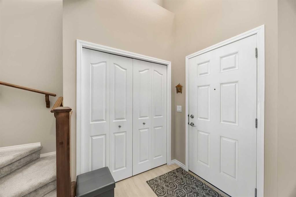32 Panatella Common Nw, Calgary, AB - Indoor Photo Showing Other Room