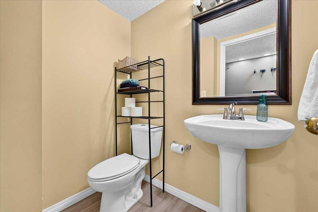 172 Whitehaven Road Ne, Calgary, AB