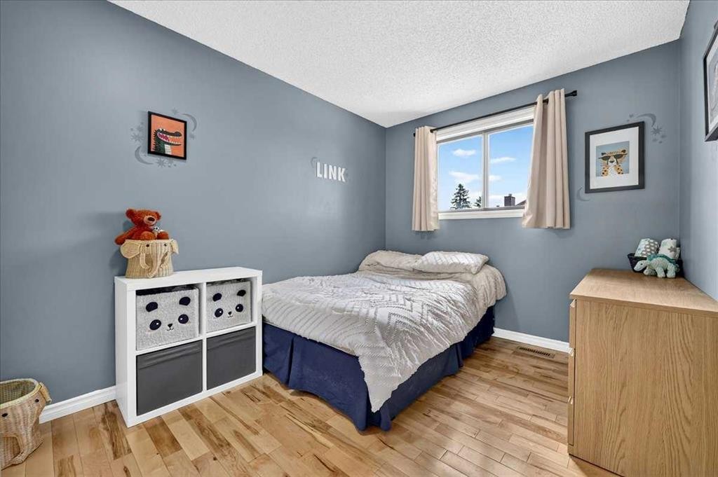172 Whitehaven Road Ne, Calgary, AB