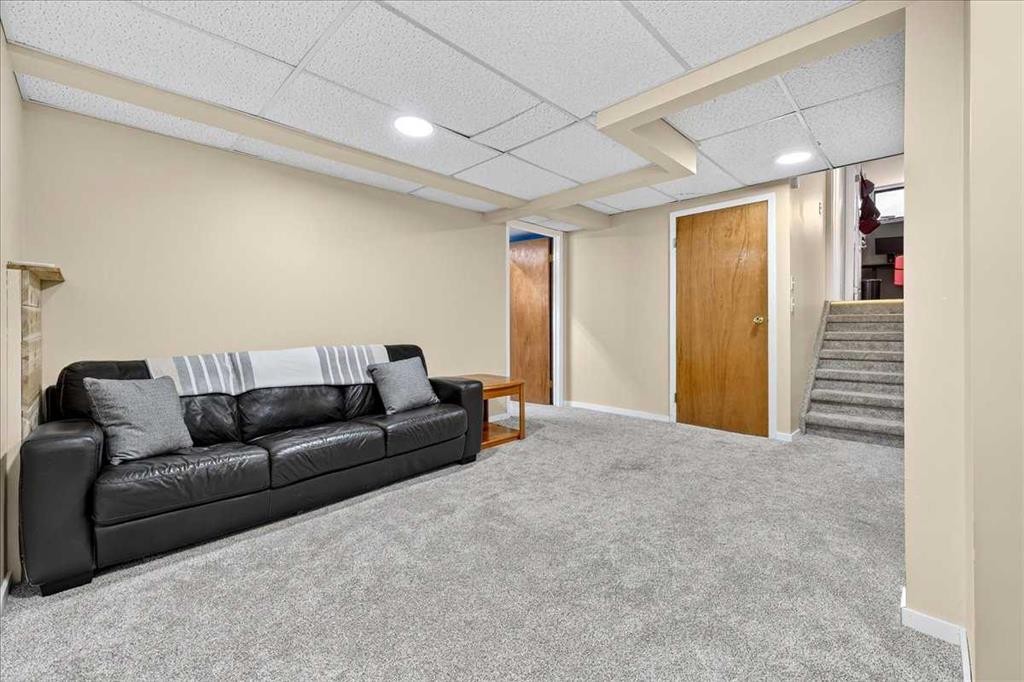 172 Whitehaven Road Ne, Calgary, AB