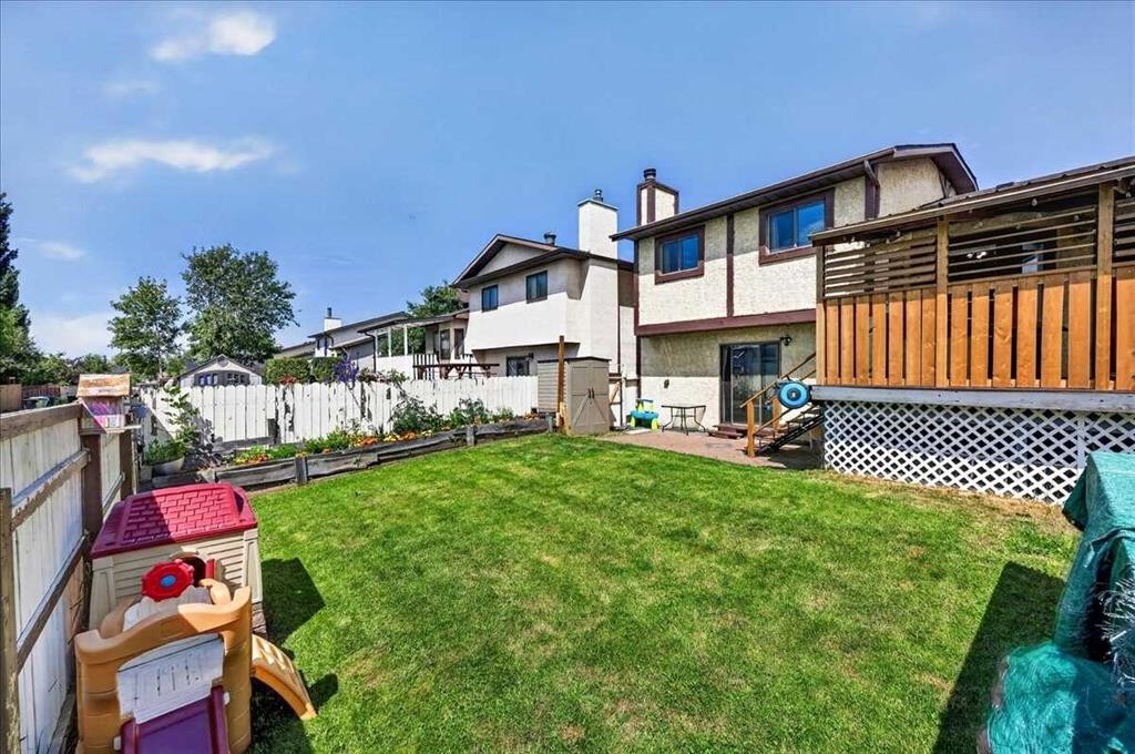 172 Whitehaven Road Ne, Calgary, AB