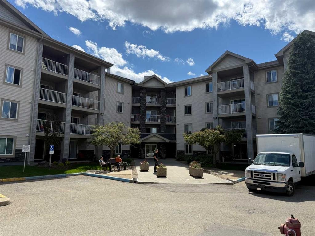310-60 Lawford Avenue, Red Deer, AB - Outdoor With Facade