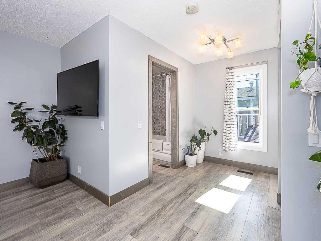 5-93 Grier Place Ne, Calgary, AB - Indoor