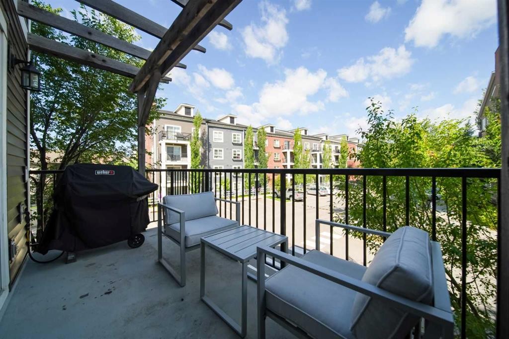 211 Copperpond Common Se, Calgary, AB - Outdoor With Balcony With Exterior