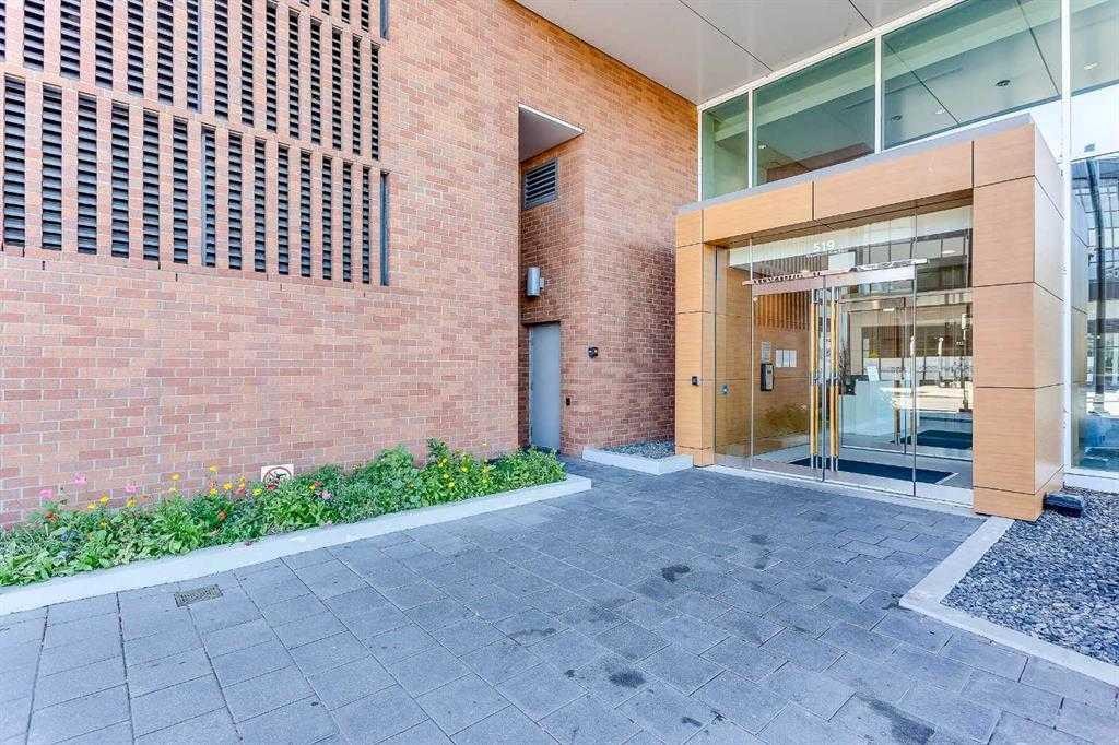 805-519 Riverfront Avenue Se, Calgary, AB - Outdoor