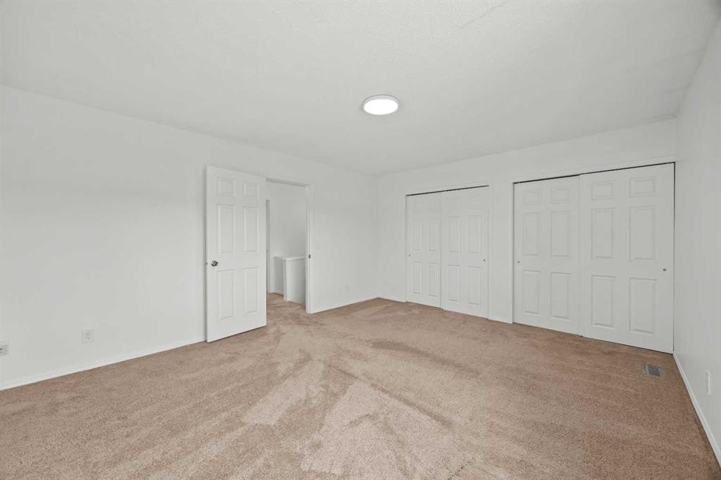 605-6223 31 Avenue Nw, Calgary, AB - Indoor Photo Showing Other Room