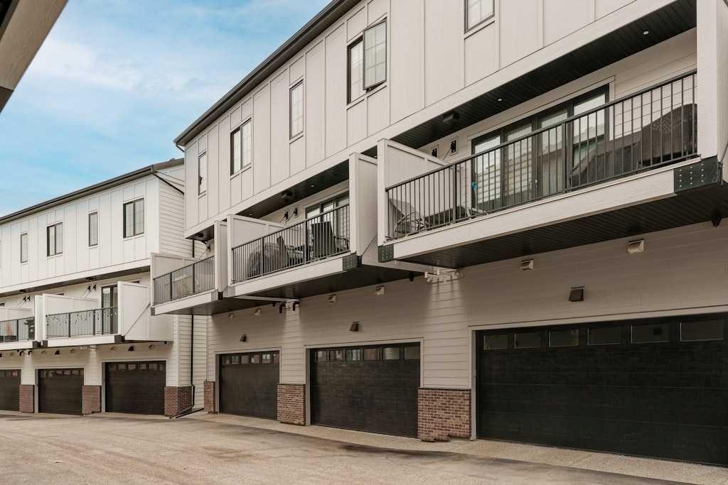 138 Discovery Drive Sw, Calgary, AB - Outdoor With Balcony With Exterior