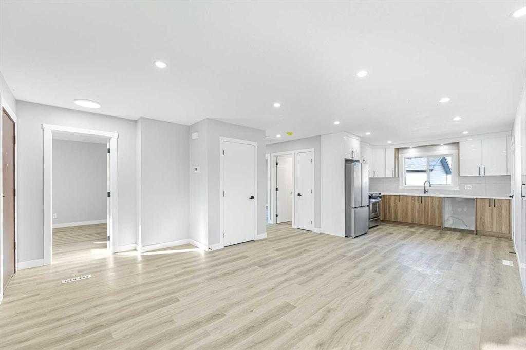 3239 Dovercliife Road Se, Calgary, AB