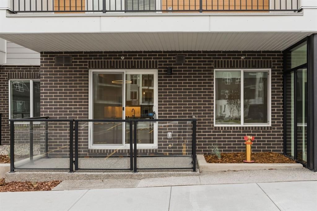 2110-265 Wolf Willow Boulevard Se, Calgary, AB - Outdoor With Exterior