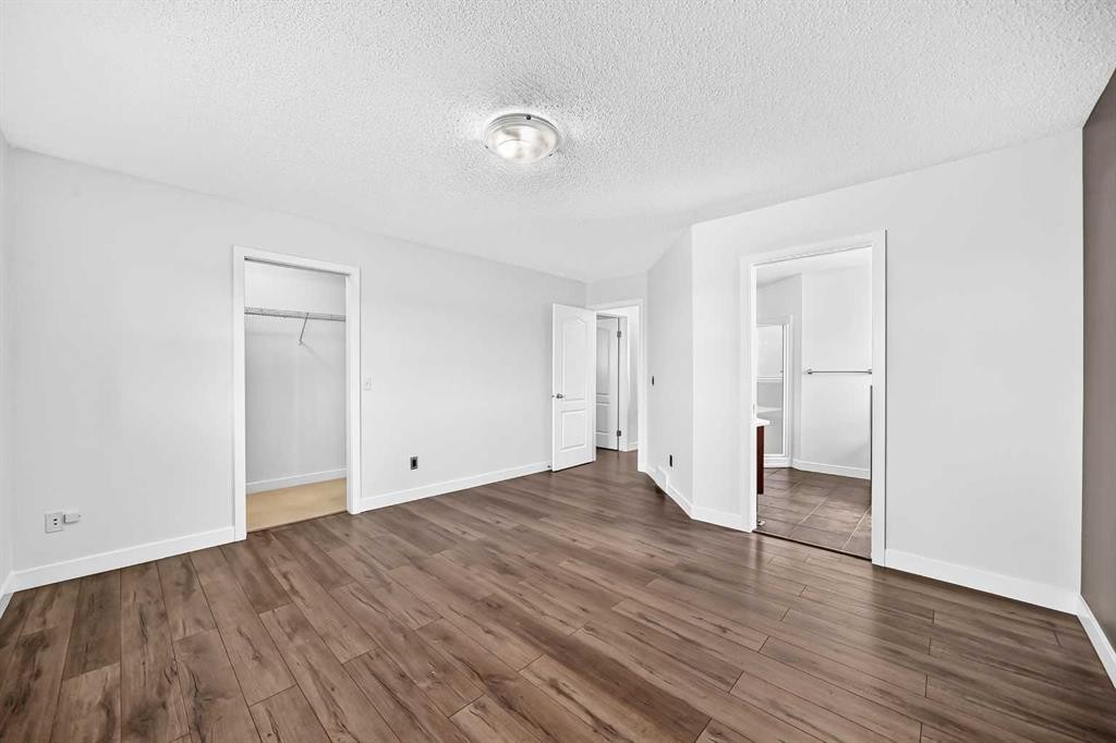 98 Panamount Villas Nw, Calgary, AB - Indoor Photo Showing Other Room