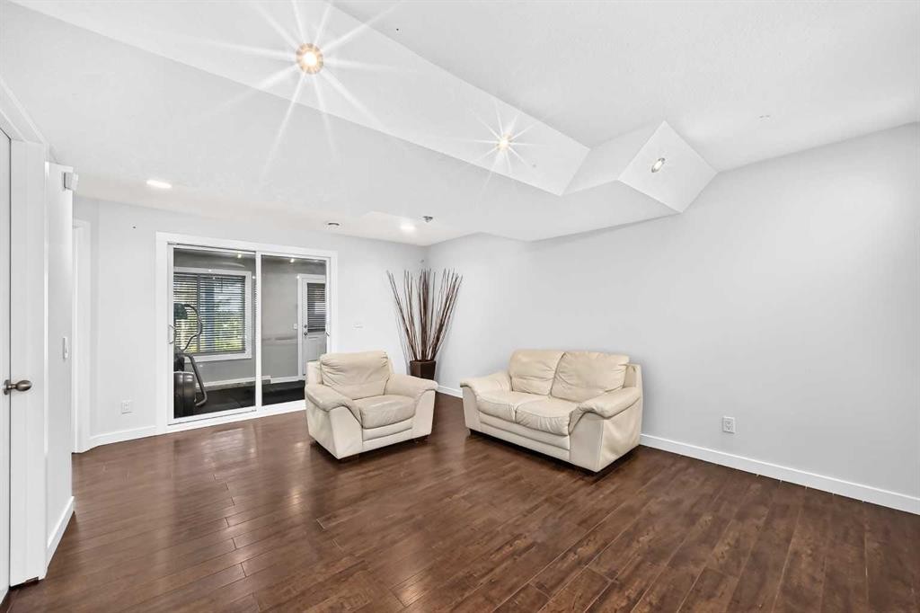 98 Panamount Villas Nw, Calgary, AB - Indoor