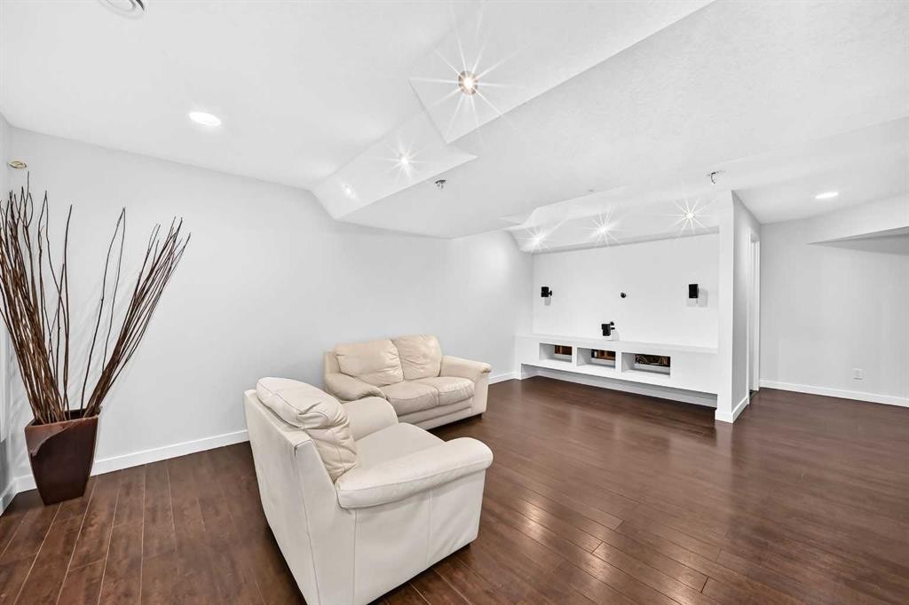 98 Panamount Villas Nw, Calgary, AB - Indoor