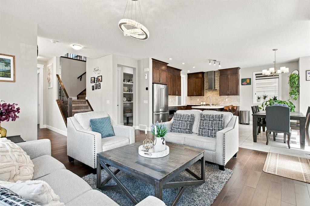 12 Cityside Common Ne, Calgary, AB - Indoor Photo Showing Living Room