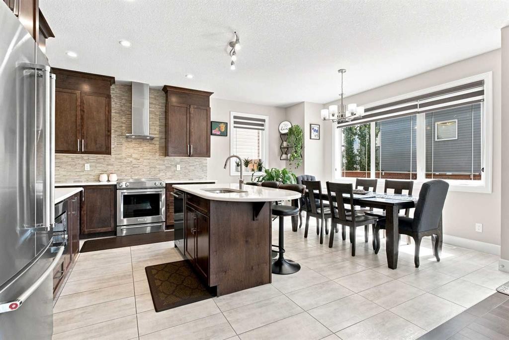 12 Cityside Common Ne, Calgary, AB - Indoor