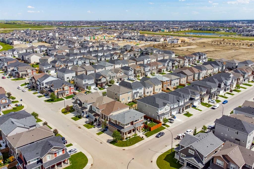 12 Cityside Common Ne, Calgary, AB - Outdoor With View