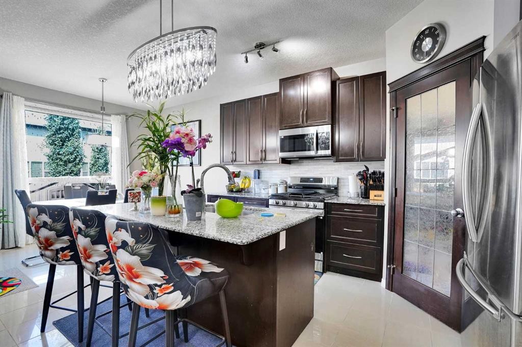 1239 Brightoncrest Green Se, Calgary, AB - Indoor Photo Showing Kitchen With Upgraded Kitchen