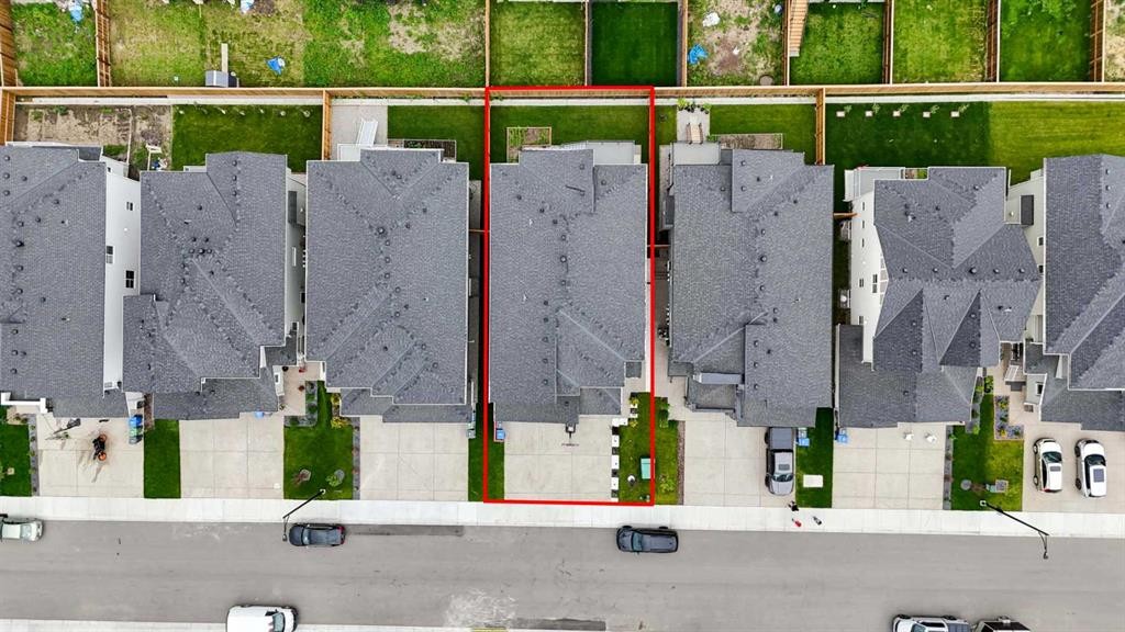 36 Waterford Terrace, Chestermere, AB -