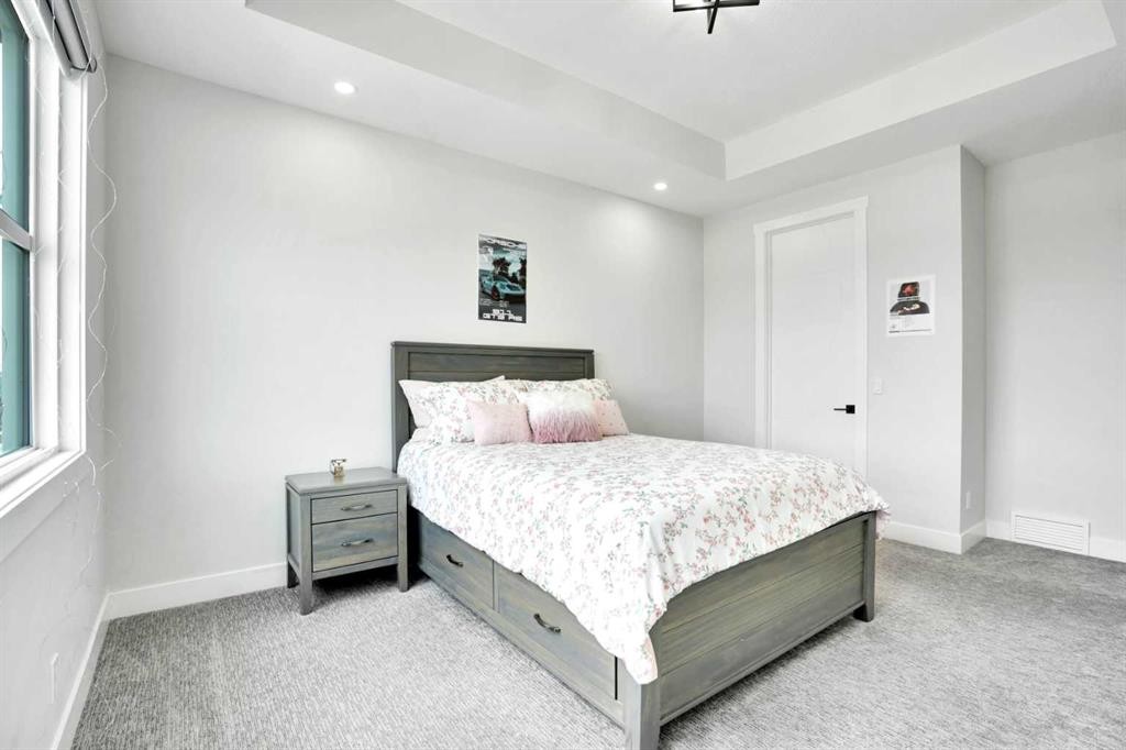 36 Waterford Terrace, Chestermere, AB - Indoor Photo Showing Bedroom