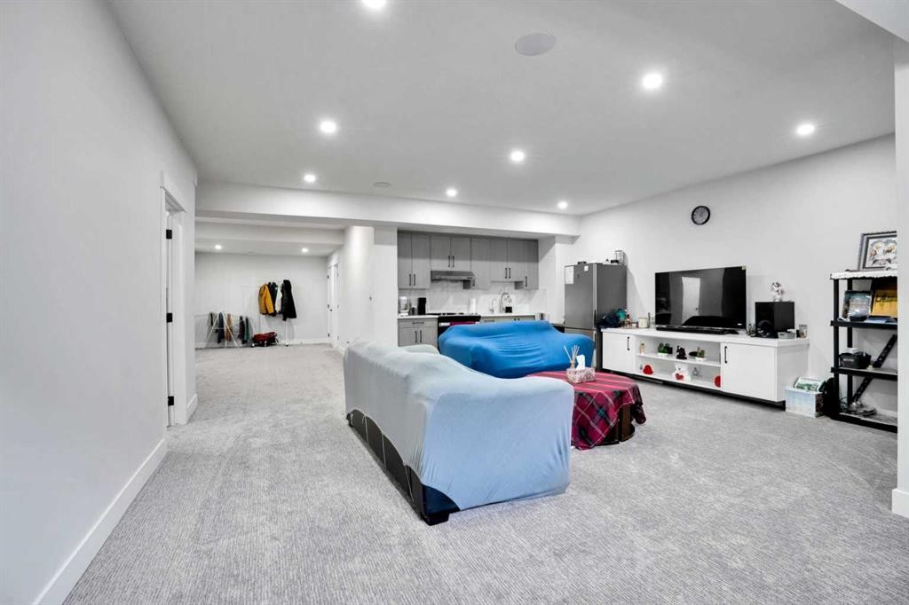 36 Waterford Terrace, Chestermere, AB - Indoor