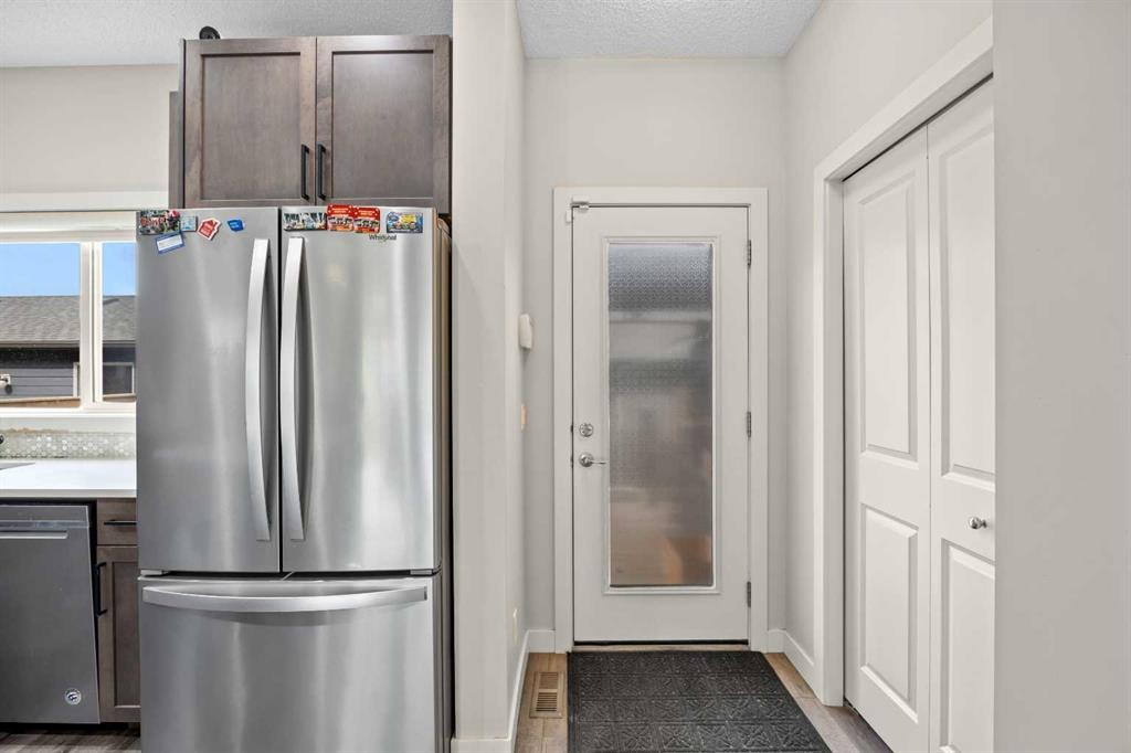 867 Walgrove Boulevard Se, Calgary, AB - Indoor Photo Showing Kitchen With Stainless Steel Kitchen