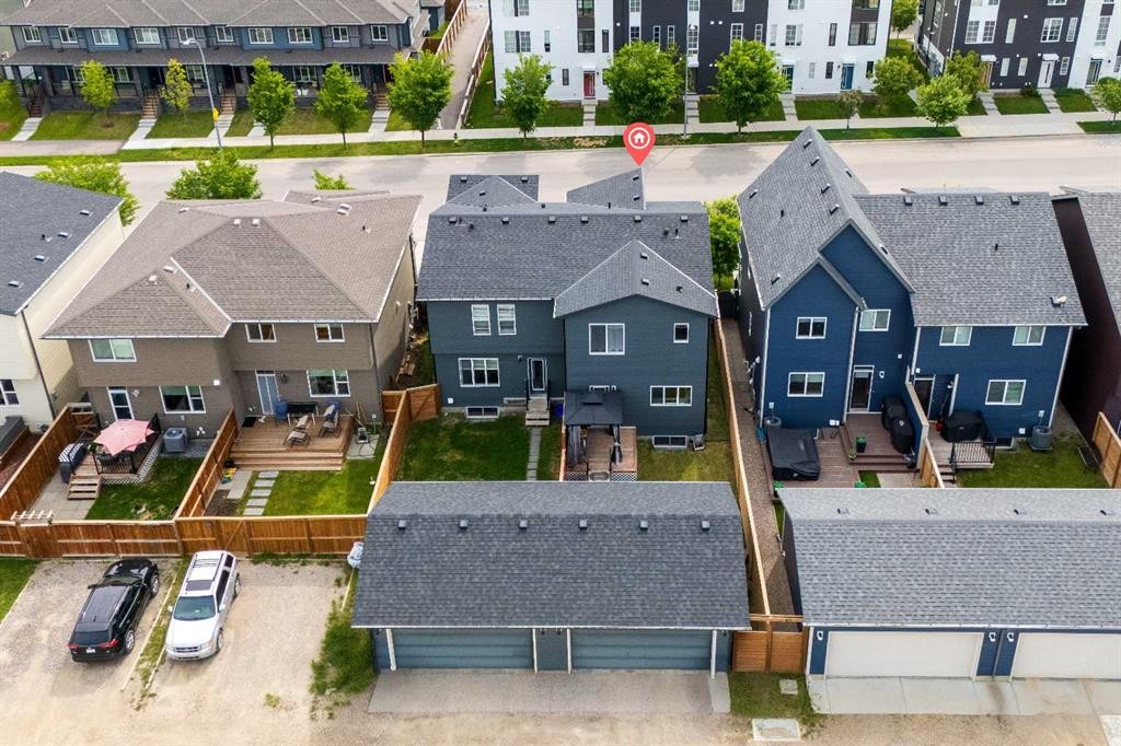 867 Walgrove Boulevard Se, Calgary, AB - Outdoor