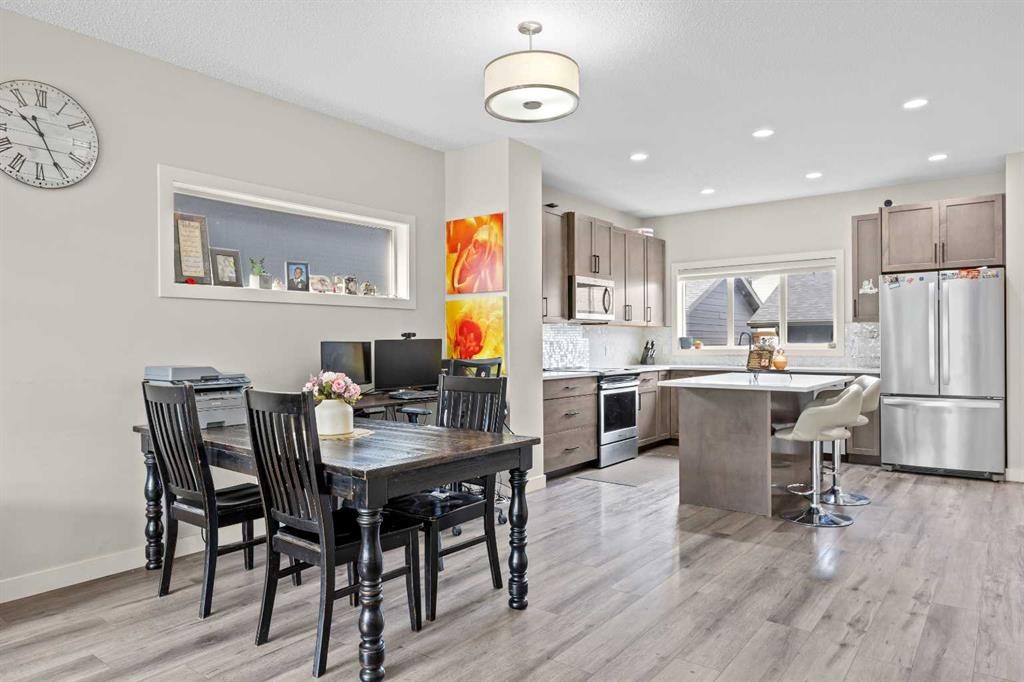 867 Walgrove Boulevard Se, Calgary, AB - Indoor