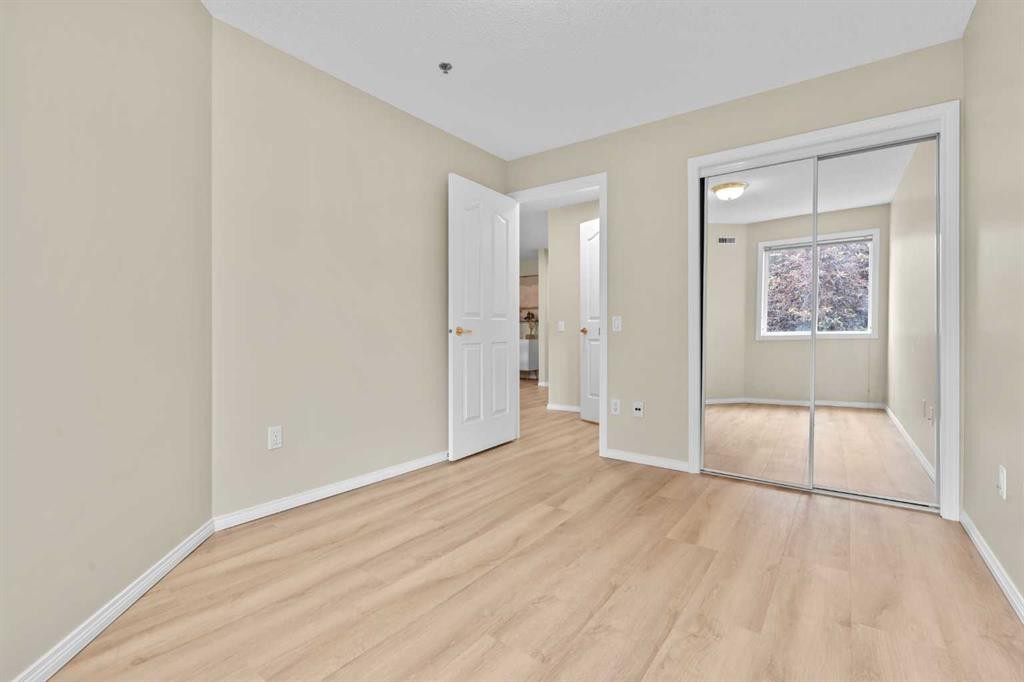 1203-1818 Simcoe Boulevard Sw, Calgary, AB - Indoor Photo Showing Other Room