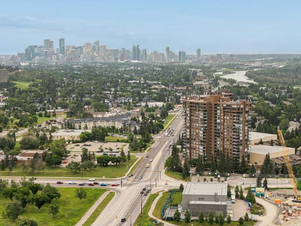 401-145 Point Drive Nw, Calgary, AB - Outdoor With View