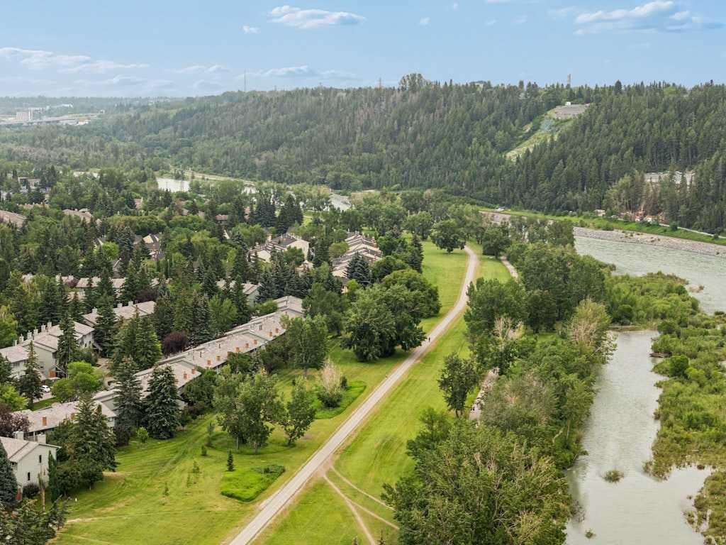 401-145 Point Drive Nw, Calgary, AB - Outdoor With View